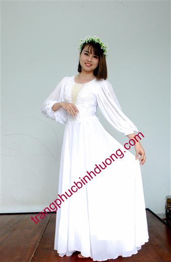Đầm trắng tay dài 470